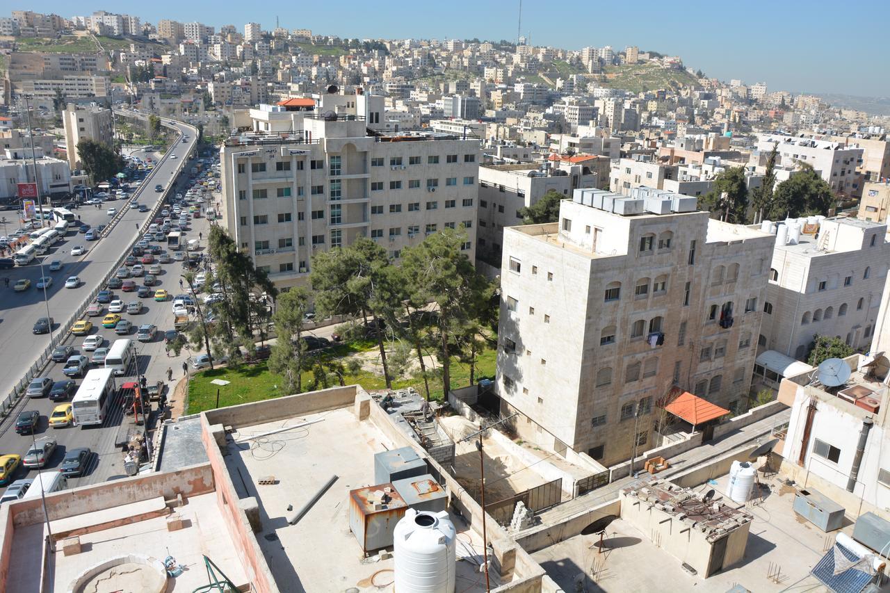 Teeba Palace Hotel Suites Amman Dış mekan fotoğraf