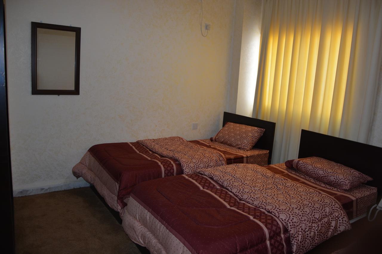 Teeba Palace Hotel Suites Amman Dış mekan fotoğraf