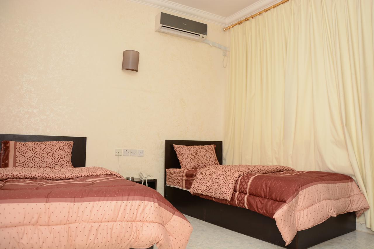 Teeba Palace Hotel Suites Amman Dış mekan fotoğraf
