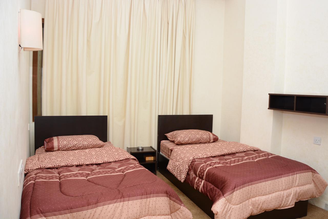 Teeba Palace Hotel Suites Amman Dış mekan fotoğraf