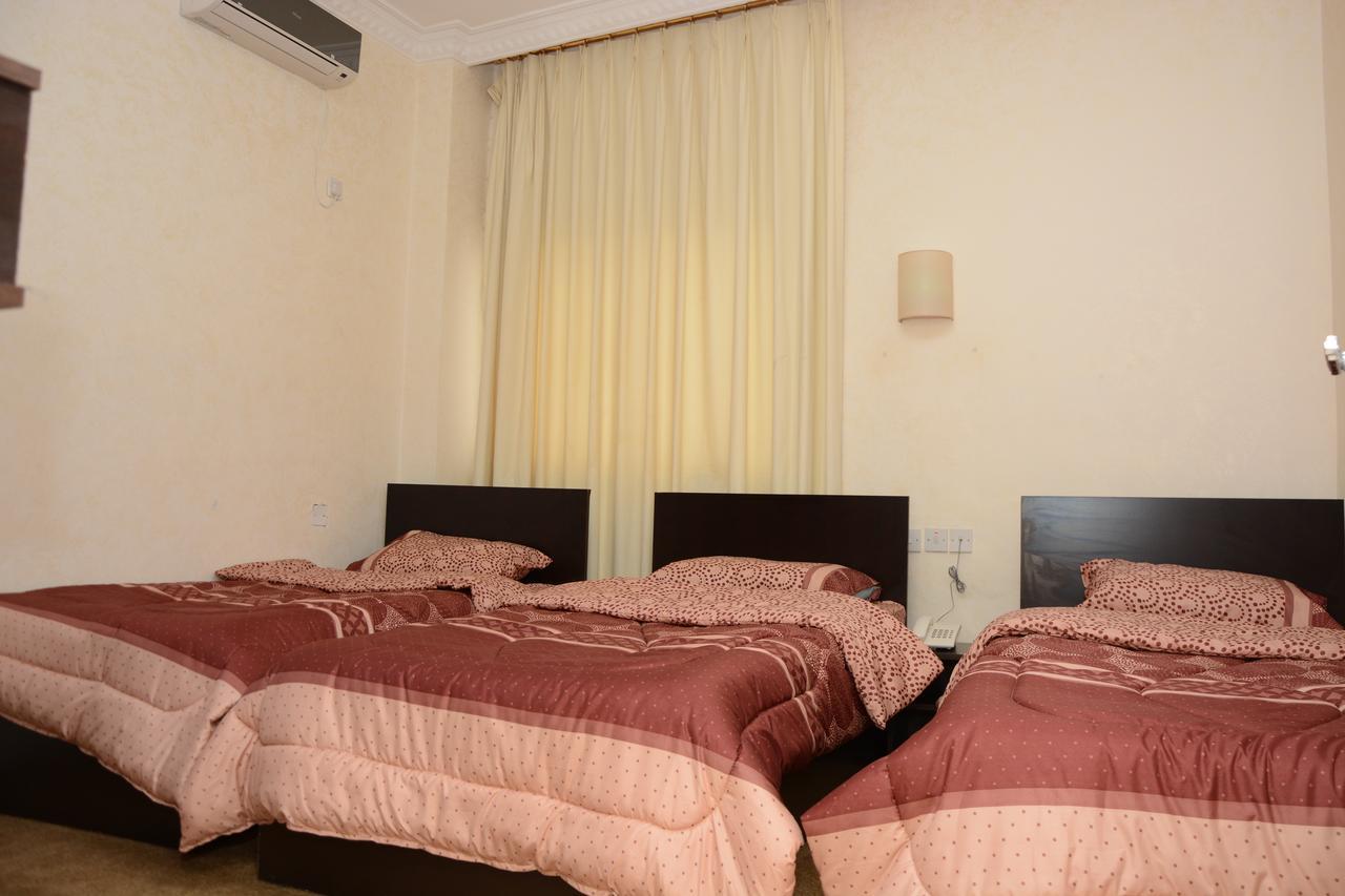 Teeba Palace Hotel Suites Amman Dış mekan fotoğraf