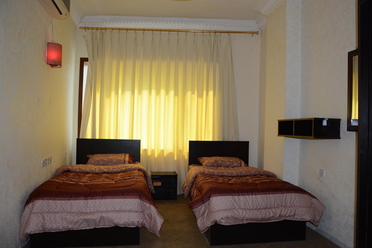Teeba Palace Hotel Suites Amman Dış mekan fotoğraf