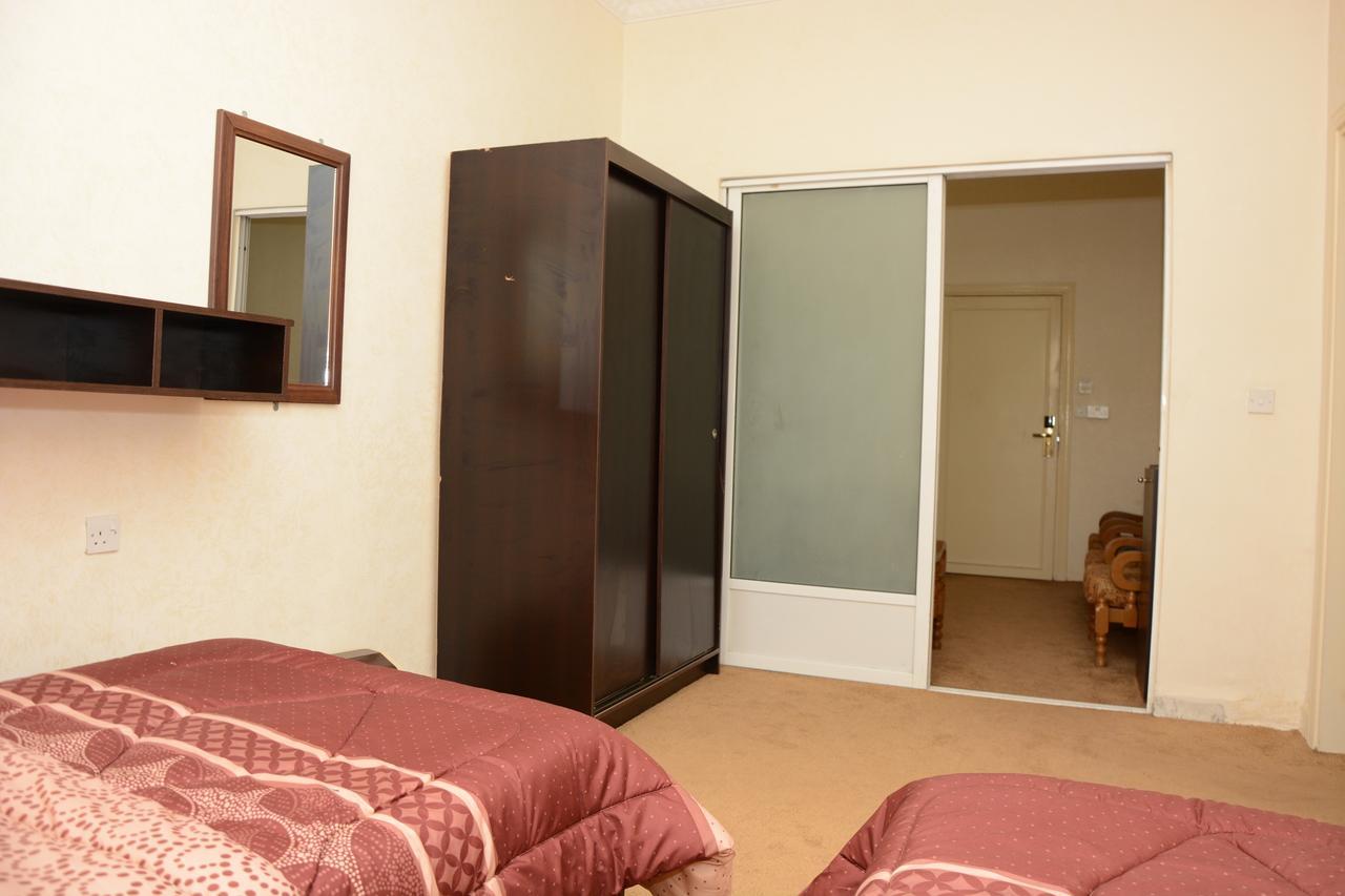 Teeba Palace Hotel Suites Amman Dış mekan fotoğraf