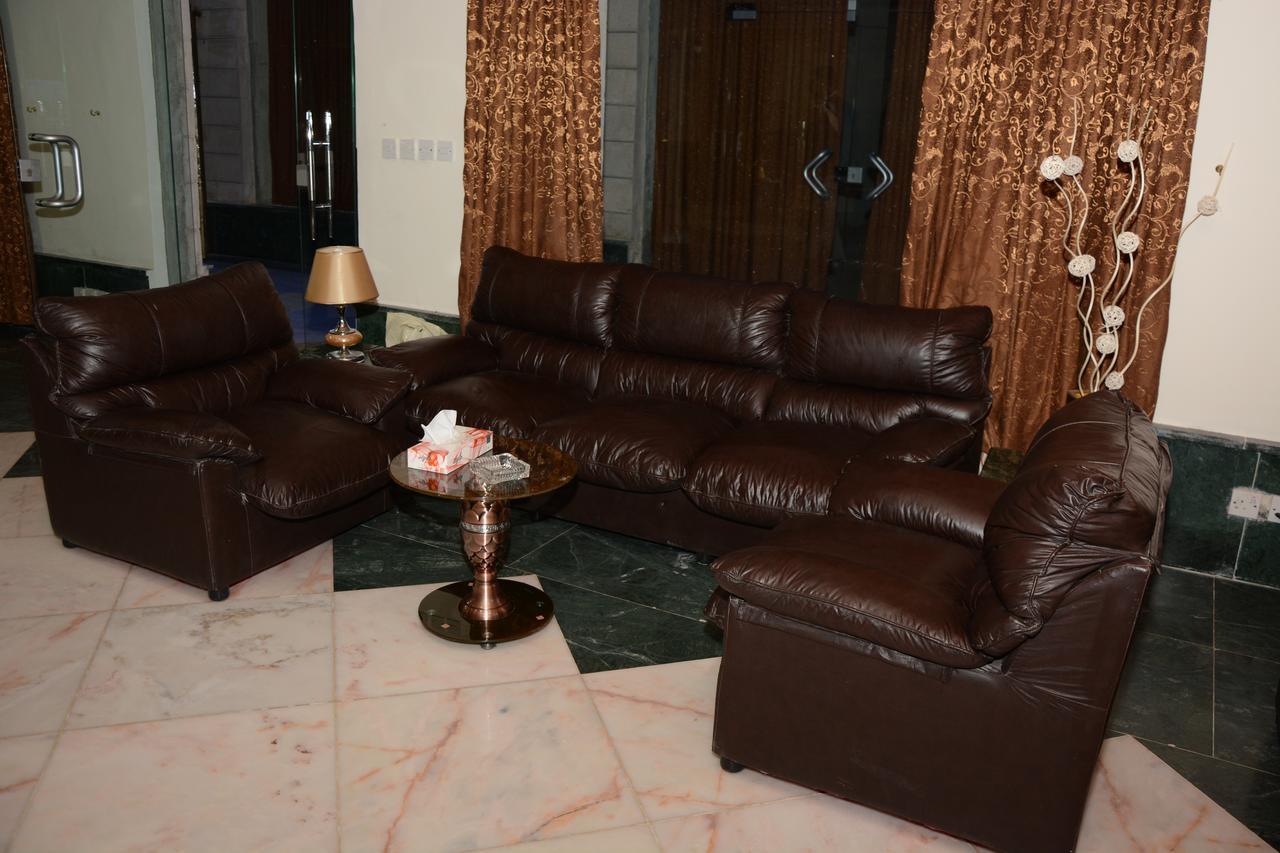 Teeba Palace Hotel Suites Amman Dış mekan fotoğraf