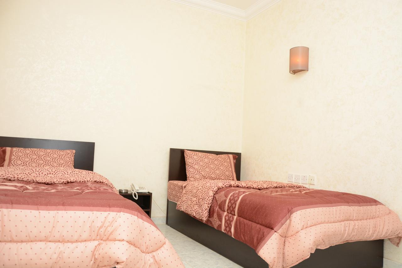 Teeba Palace Hotel Suites Amman Dış mekan fotoğraf