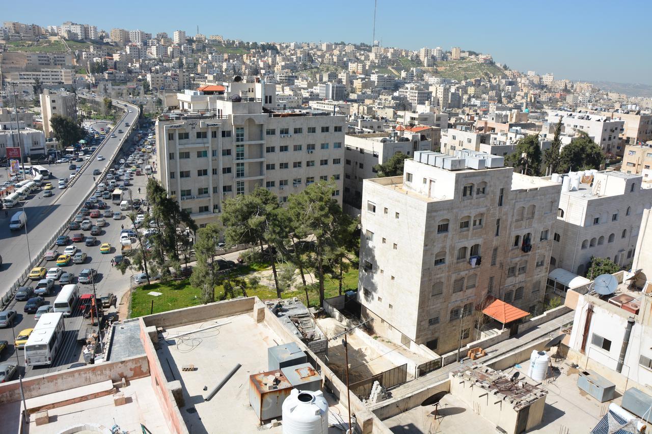 Teeba Palace Hotel Suites Amman Dış mekan fotoğraf