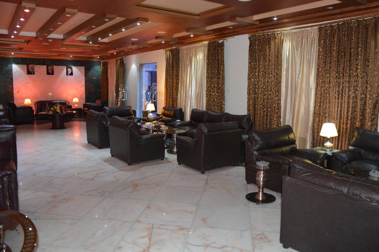 Teeba Palace Hotel Suites Amman Dış mekan fotoğraf