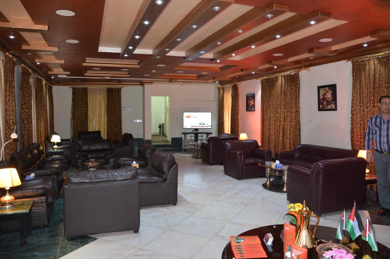 Teeba Palace Hotel Suites Amman Dış mekan fotoğraf