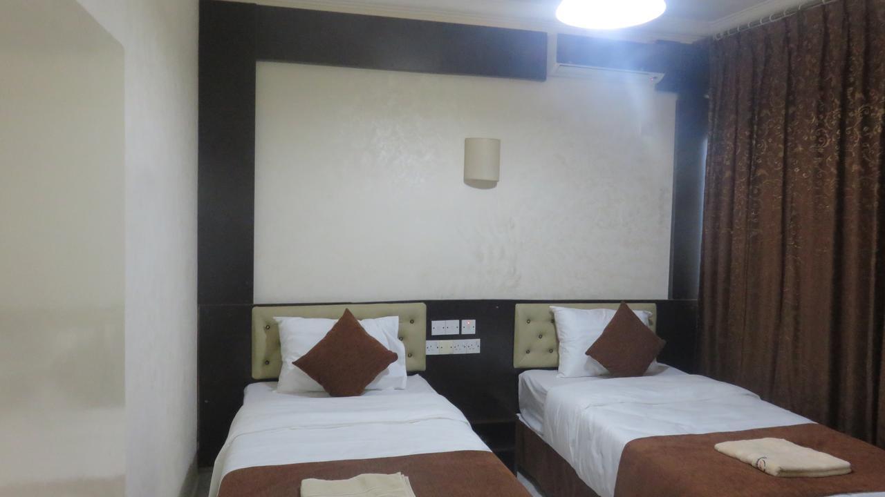 Teeba Palace Hotel Suites Amman Dış mekan fotoğraf