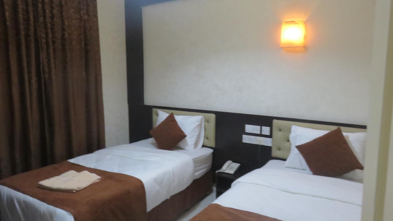 Teeba Palace Hotel Suites Amman Dış mekan fotoğraf